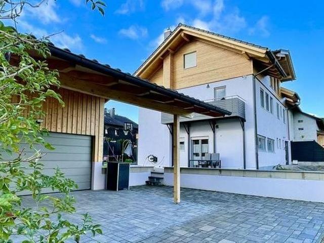 DoppelhausVilla mit sensationeller Aussicht in Wielenbach bei Weilheim im Alpenvorland