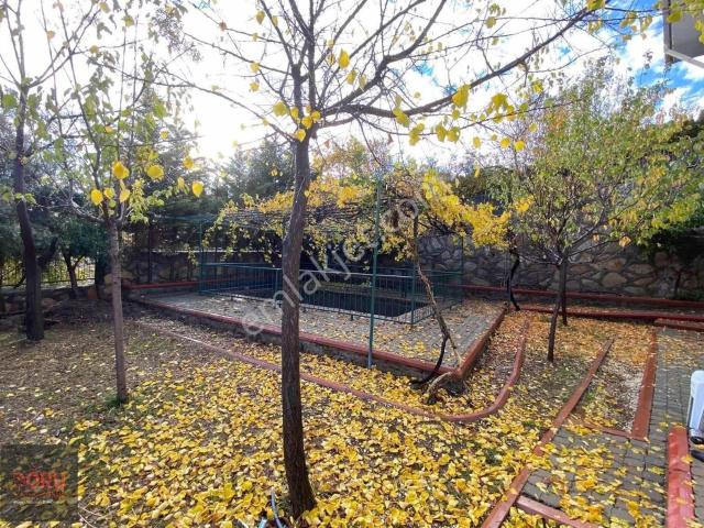 Doru'dan Türkoğlu'nda 850 M2 Bahçeli Satılık Müstakil Toki Evi