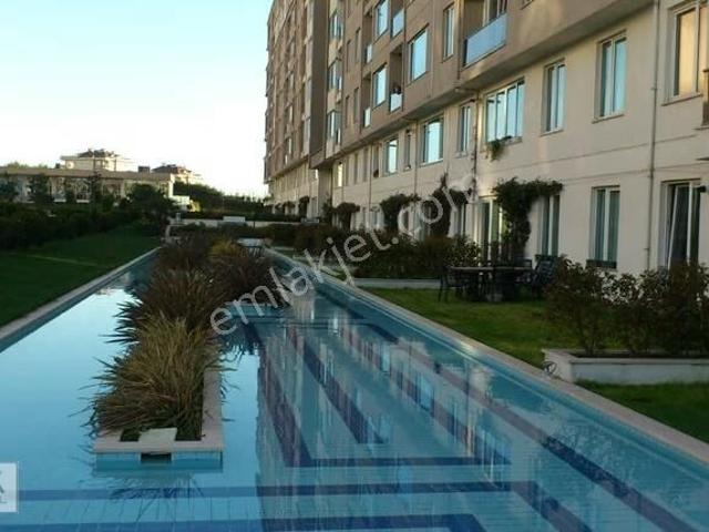 Dora'dan Ayvacı Park Sitesinde 2+1 Ebeveyn Banyolu Ferah Daire