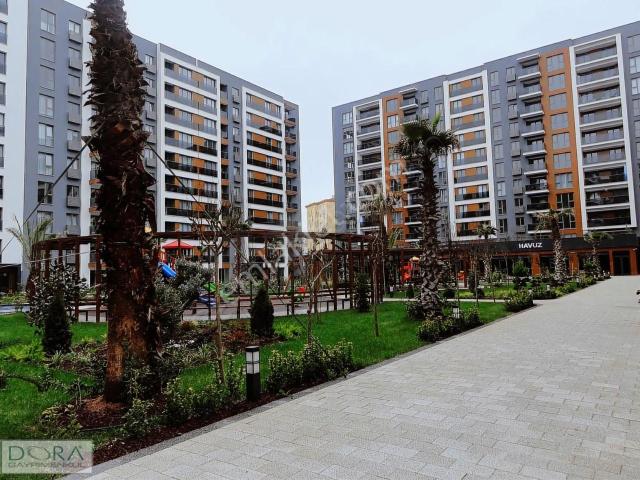 Dora'dan Siltaş Premium Sitesinde 2+1 Peyzaj Manzaralı Daire