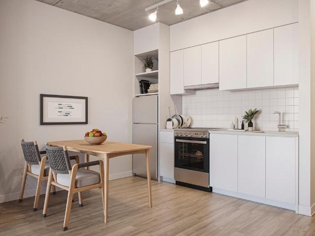 Dorchester Apartments 2 Bedroom Apartment for Rent at 1555 Boul René Lévesque O, Montréal, QC H3G 0G9 Quartier Ville Marie