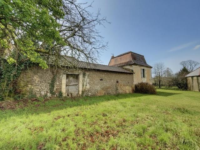 DORDOGNE ANCIENNE FERME VERGT