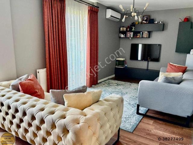 Dorelife Sitesi Kiralık 2+1 Daire Havuz Cephe 6.kat