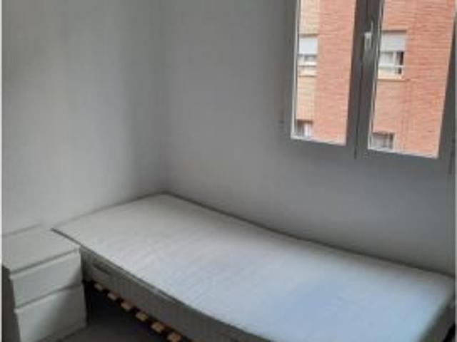 Dormitorio 4 cama individual