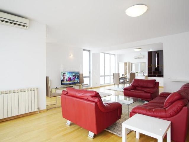 Dorobanti inchiriere apartament tip duplex penthouse 4 camere mobilat complet