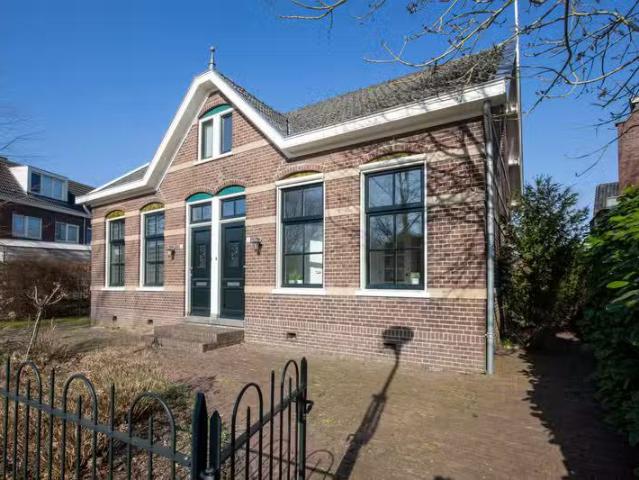 Dorpsstraat 2 Ouderkerk aan de Amstel