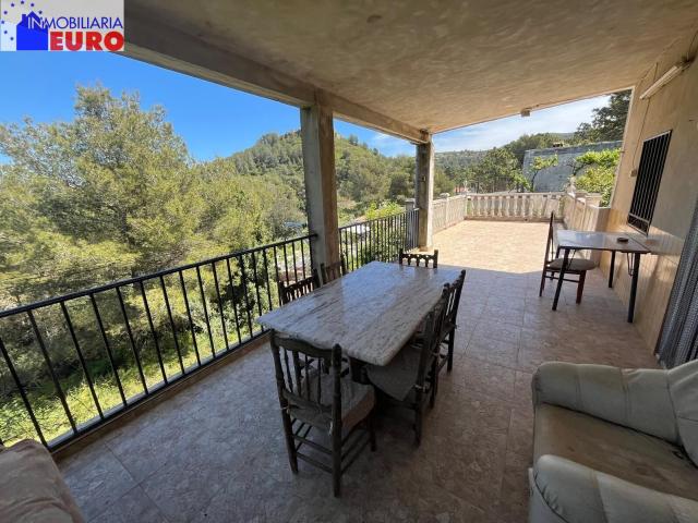 DOS CASAS EN VENTA EN LES FOIES SIMAT