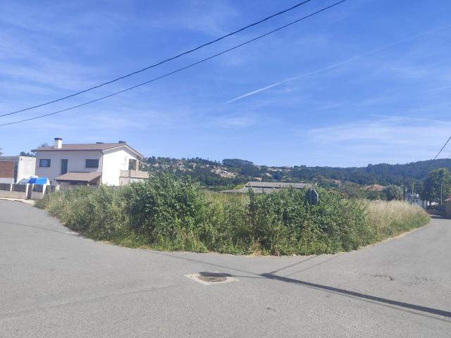 Dos Solares en Cornedo, Culleredo