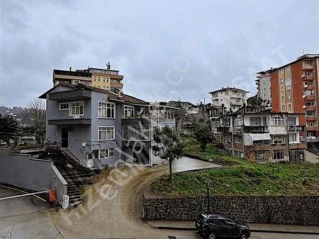 Dosma At Meydanı Mah.a Kalite 110m2 Ebeveyin Ban. 2+1 Satılık !
