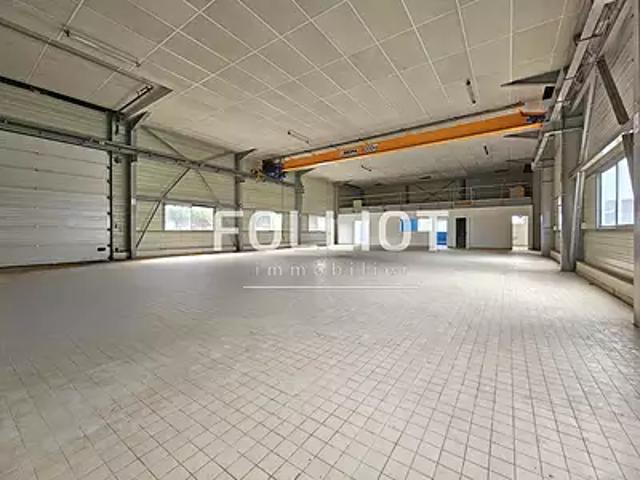 Douvres la Délivrande 14440 Achat / Vente divers au dernier étage parking