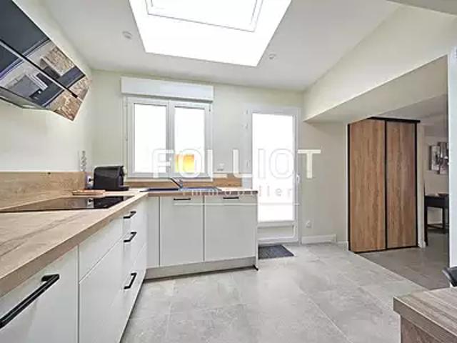 Douvres la Délivrande 14440 Achat / Vente maison 5 pièces t5 au dernier étage cave