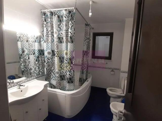 Două vile tip duplex de închiriat zona Antiaeriană