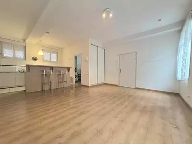 Douai 59500 Achat / Vente appartement 3 pièces t3 au dernier étage cave