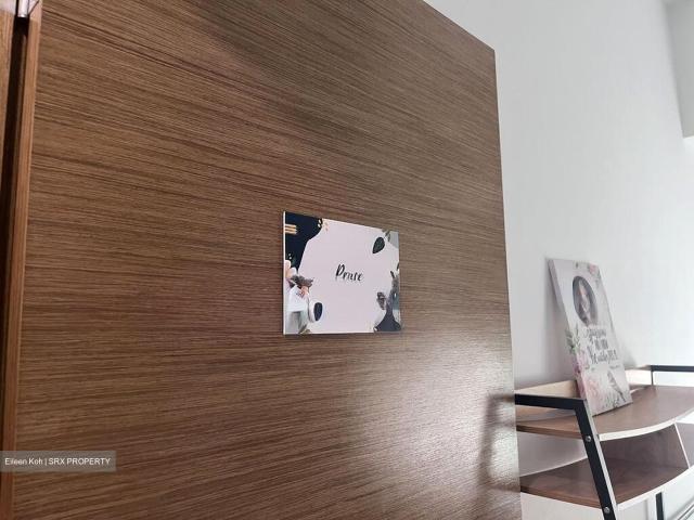 Double Bay Residences D18, Condominium