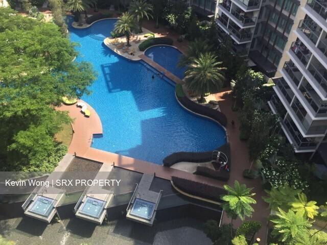Double Bay Residences D18, Condominium