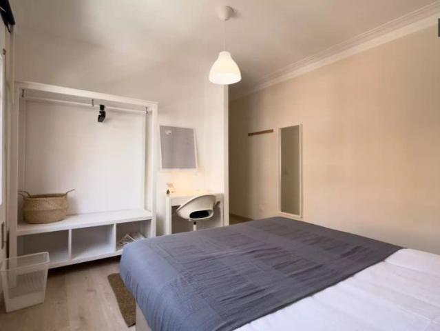 Double bed in Room in a shared 6 bedroom apartment for rent in La Salut