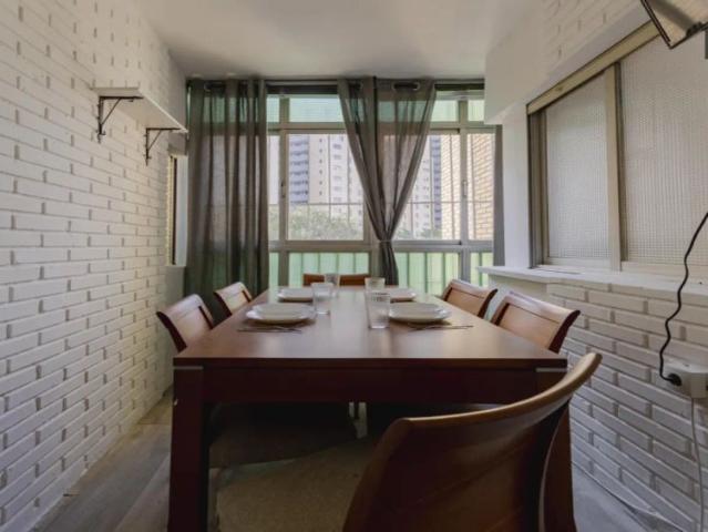 Double bed in Rooms for rent in 4 bedroom apartment in Camins Al Grau