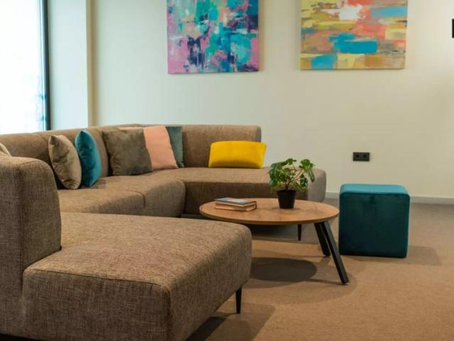 Double bed in Rooms for rent in 6 bedroom Coliving in Granada