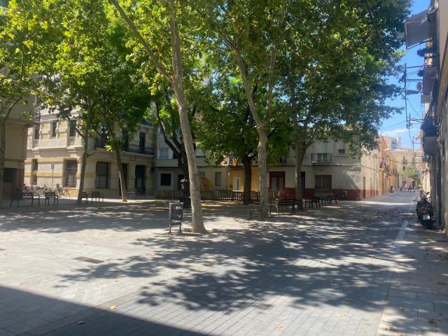 Double bedroom in 4 bedroom apartment Barcelona Sants