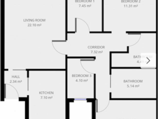Double bedroom in a 4 bedroom apartment near Maragall metro station