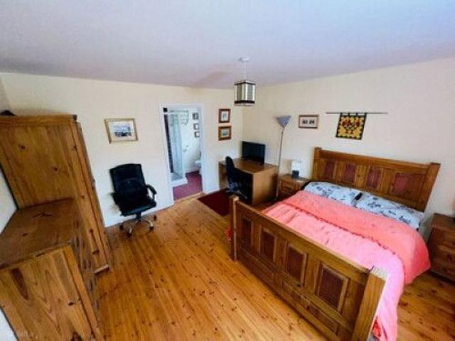 Double EnSuite In Virginia, Cavan
