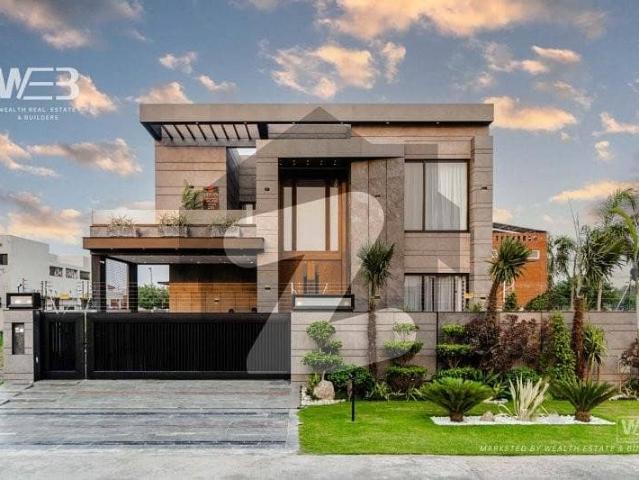 Double Height Lobby With Modern Designed and Home Theater 1 kanal house in Phase 7