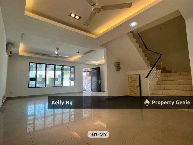 Double Sty Face Open TipTop Condition House At Bukit Tinggi 2 Klang For Sale
