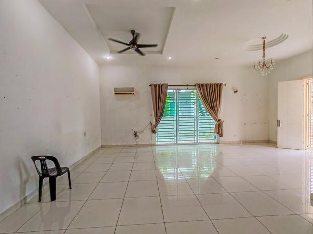 Double Sty Semi Detached At Bayan Lepas Teluk Kumbar 788K