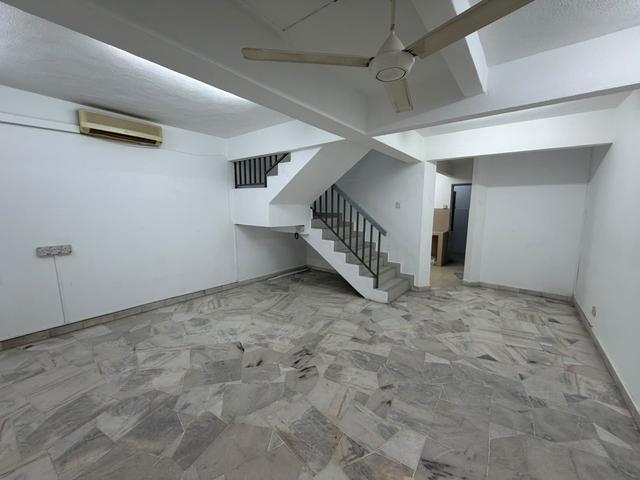 Double storey menjalara 62b kepong renovated unit 16x55