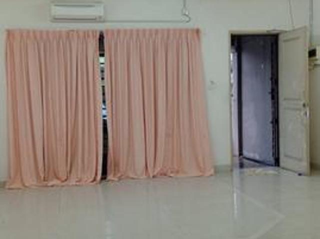 Double Storey Mount Austin 4 Bedroom 3 Bathroom GG