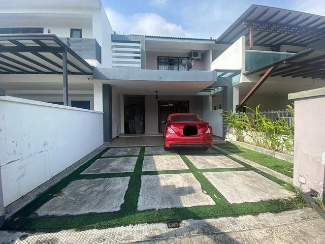 Double Storey Nusa Idaman Presint 722x70Renovated Unit