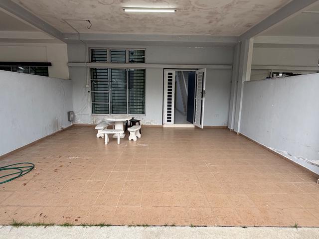 Double storey Nusa sentral Tuas gelah patah GNG 4bed 3bath
