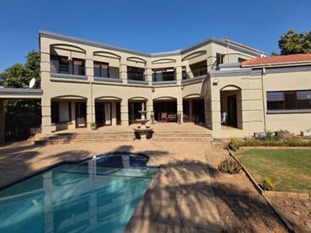 double storey on the market in van r.