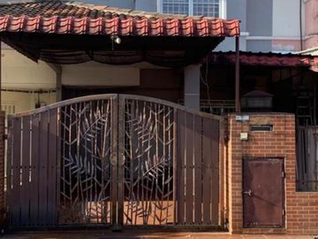 Double Storey at Bandar Puteri Klang for Sale