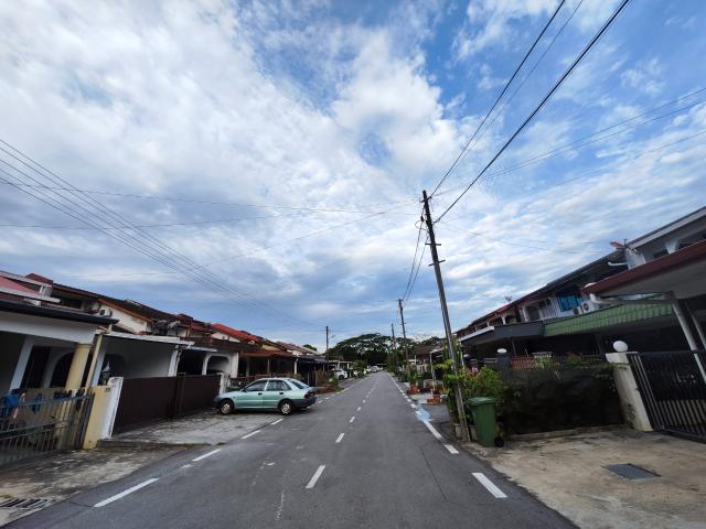 DOUBLE Storey, Arang Road
