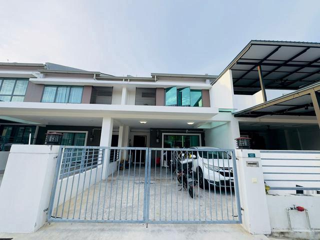 Double storey bukit banyan for sale