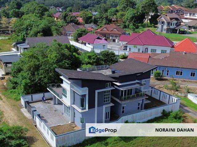 Double Storey Bungalow Jalan Iman Othman