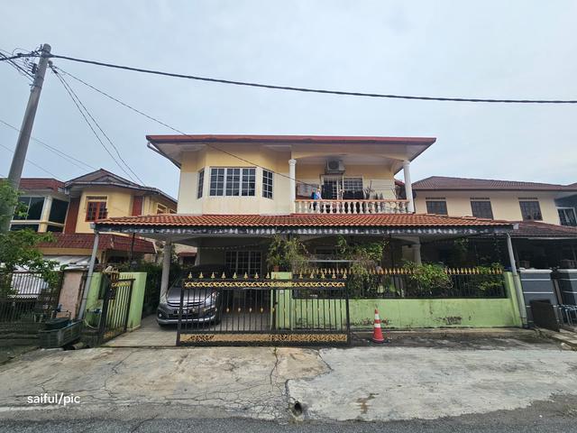 Double Storey Bungalow Kg Nakhoda Batu Caves