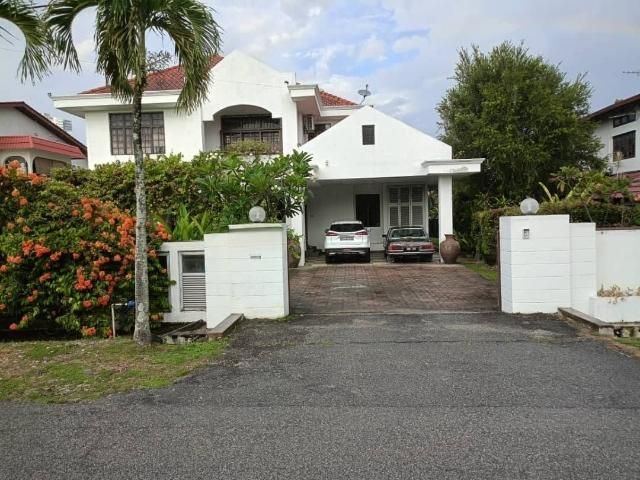 Double Storey Bungalow Seksyen 3, Bandar Baru Bangi For Sale
