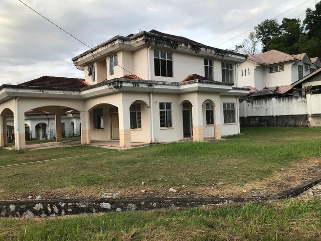 Double Storey Bungalow