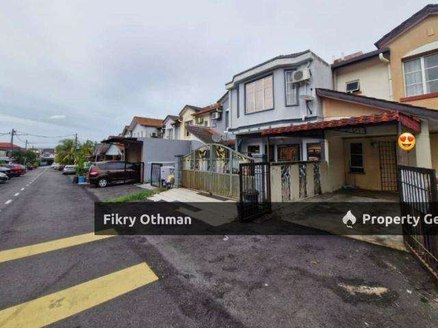 Double Storey Bandar Bukit Mahkota Bangi