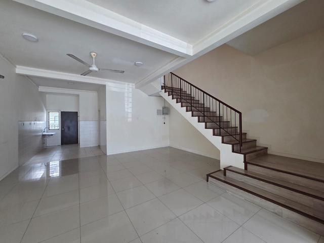 Double Storey Bandar Bukit Raja Nobat Newly Refurbished 4Bedrooms