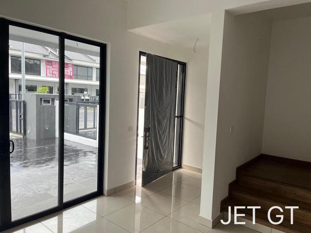 Double Storey Bandar Bukit Raja Lumira Aircond and Kitchen Cabinet