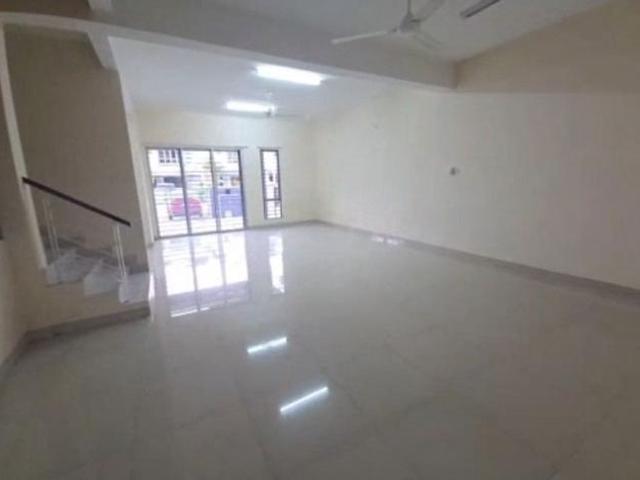Double Storey Bandar Parklands Klang Newly Refurbished 24x75