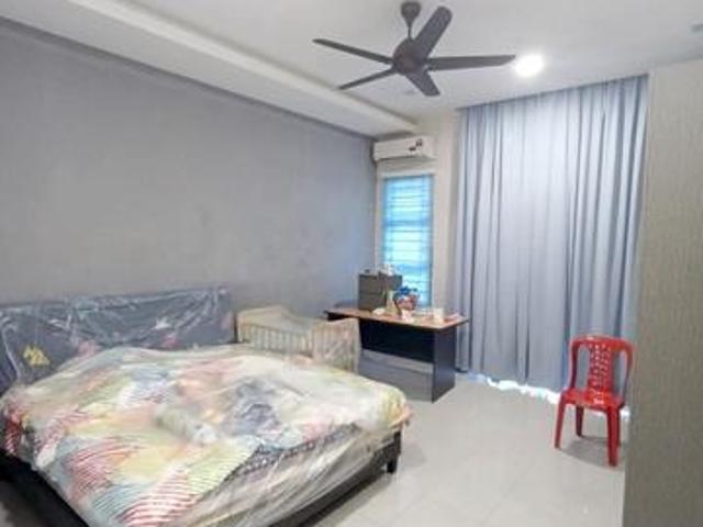 Double Storey Bandar Pulai Jaya Universiti Kangkar Pulai Utama