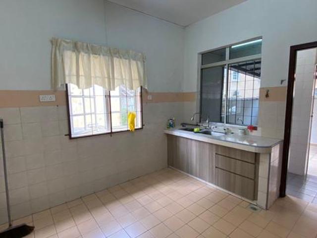 Double storey bandar sri damansara sd10 22x75 kepong