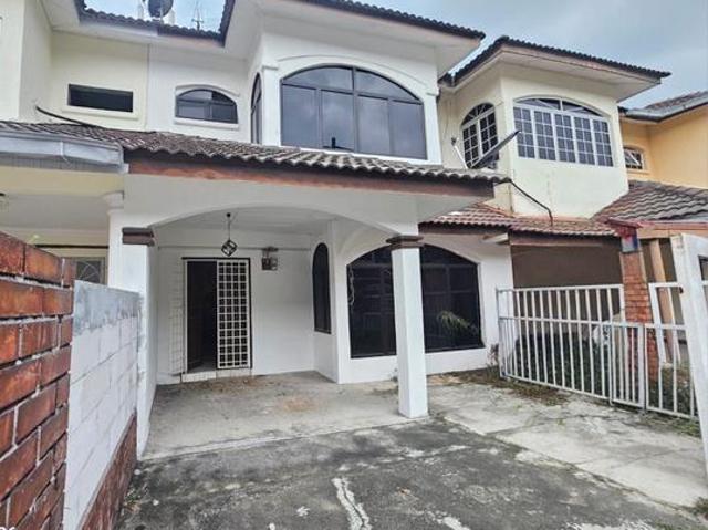 Double Storey Bandar Sungai Long Cheras