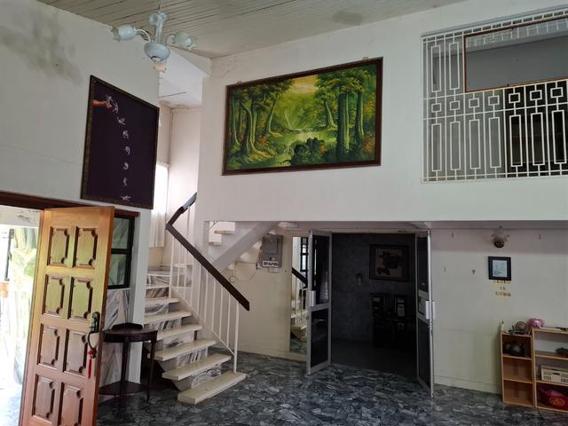 Double storey bangalow house