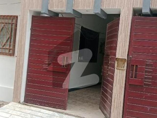 Double Storey Banglow London Town