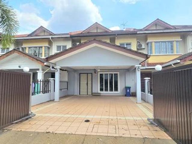 Double Storey BK5 Landed for RENT